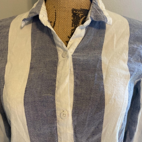 Tommy Bahama blue and white stripe button down dress - Picture 2 of 4